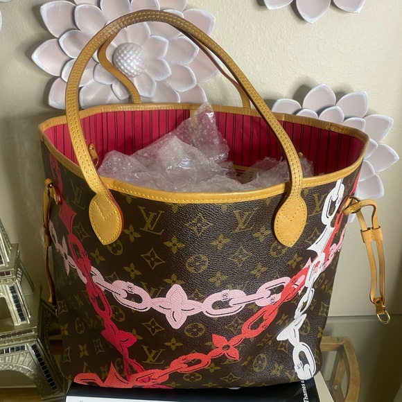 Louis Vuitton Monogram Limited Edition Neverfull MM Bay Chain - Picture 6 of 15